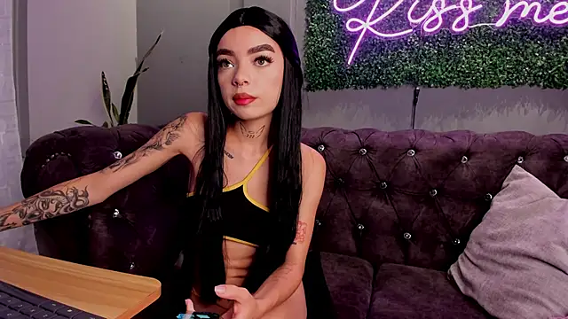 scarlettvelvet  online show from 30, 10, 2025