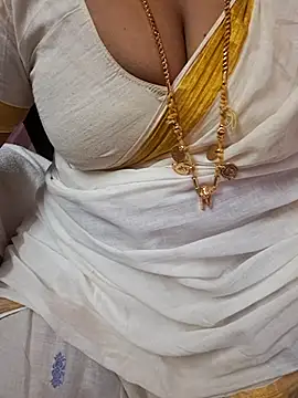 Snapshot of Tamil_Ammani chatting on 16, 5, 2026 Tamil Ammani online show from 16, 5, 2026