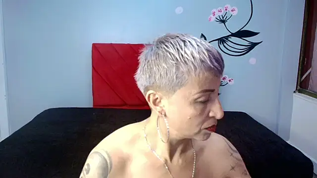 Charlotte  Gray online show from 7, 11, 2025