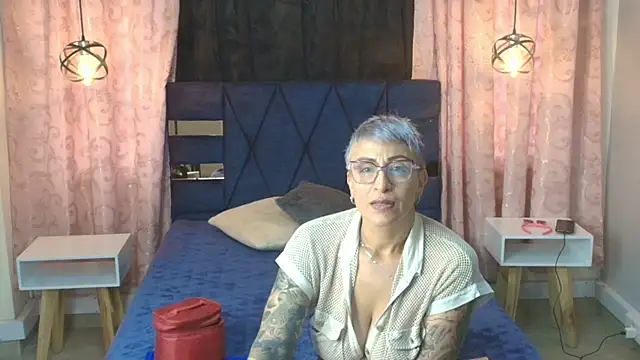 Charlotte  Gray online show from 5, 12, 2025