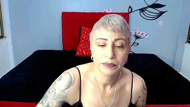 Charlotte  Gray online show from 1, 11, 2025