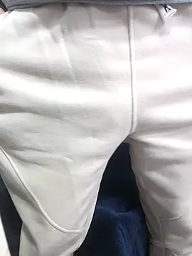 chougegg0214 online show from 18, 11, 2025