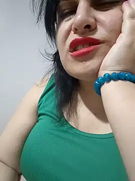 aydannn01 online show from 5, 10, 2025