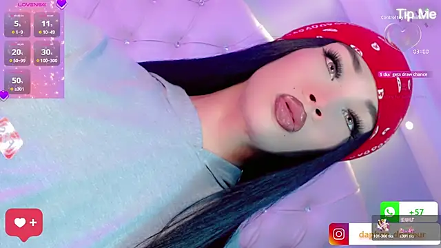 Daphnne XXX online show from 5, 12, 2025