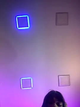 Daphnne XXX online show from 4, 12, 2025