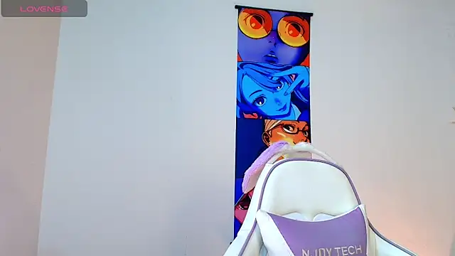 Bennuluspeach  online show from 23, 3, 2026