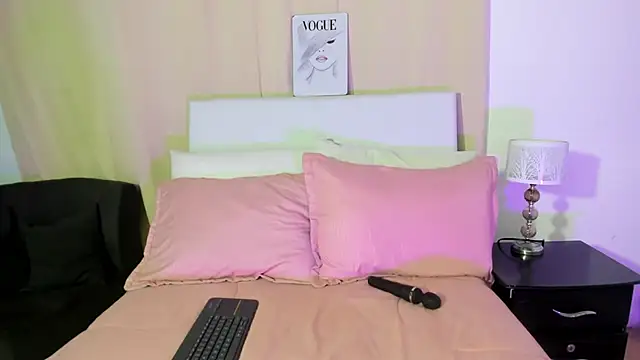 Celeeste Rose online show from 7, 11, 2025