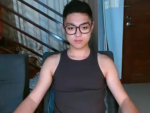 Snapshot of JayKarLo chatting on 16, 6, 2026 JayKarLo online show from 16, 6, 2026
