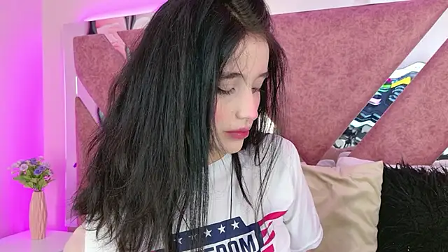 MeganR  online show from 1, 4, 2026