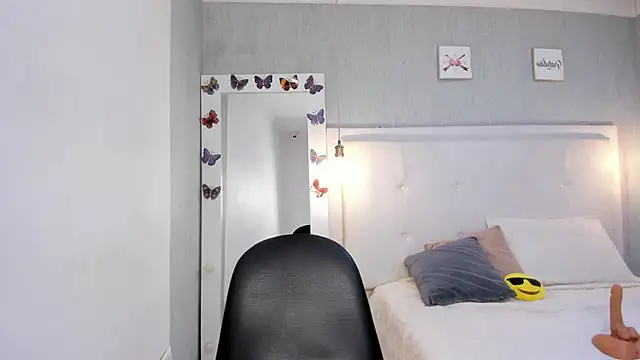 is a bell online show from 7, 10, 2025