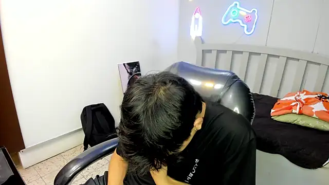 StiwenTwink online show from 29, 11, 2025