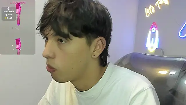 StiwenTwink online show from 15, 1, 2026