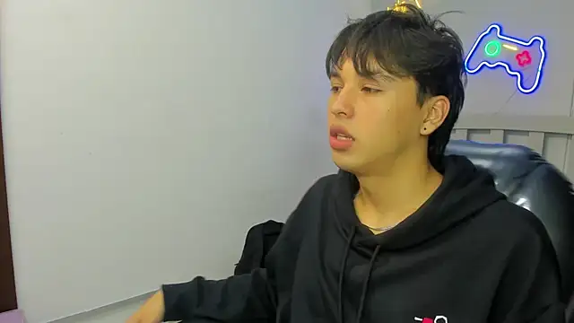 StiwenTwink online show from 3, 10, 2025