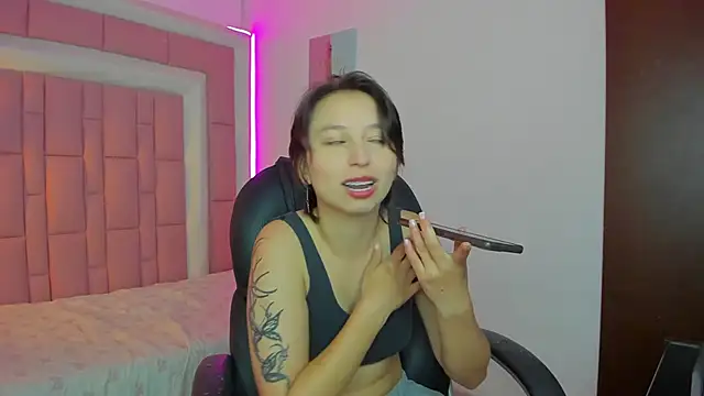 Klaret Toy online show from 4, 12, 2025