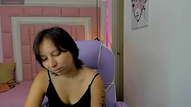 Snapshot of Klaret_Toy chatting on 11, 6, 2026 Klaret Toy online show from 11, 6, 2026