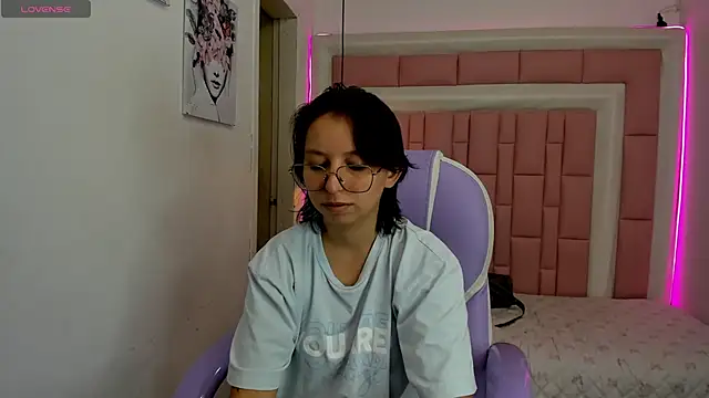 Snapshot of Klaret_Toy chatting on 1, 7, 2026 Klaret Toy online show from 1, 7, 2026