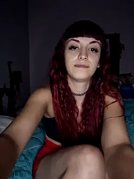 Snapshot of Sweetredevil chatting on 19, 12, 2025 Sweetredevil online show from 19, 12, 2025