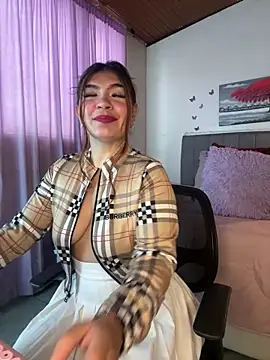 Antonella  b online show from 22, 12, 2025