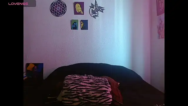 XxAntonellaxxx online show from 6, 11, 2025