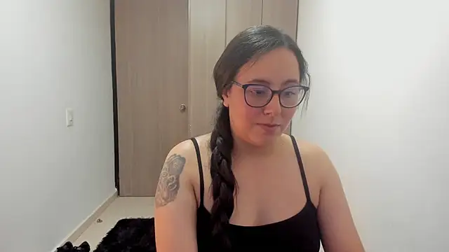 Venus cat  online show from 13, 10, 2025