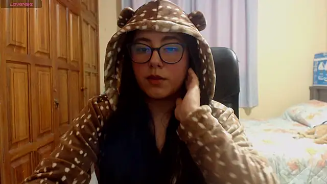 Venus cat  online show from 15, 12, 2025