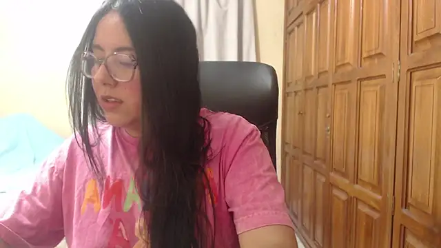 Venus cat  online show from 5, 7, 2026
