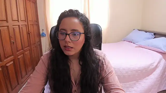 Venus cat  online show from 1, 10, 2025