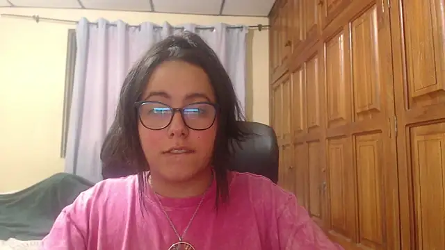 Venus cat  online show from 14, 2, 2026