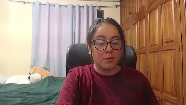 Venus cat  online show from 13, 2, 2026