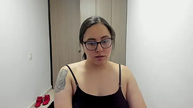 Venus cat  online show from 15, 10, 2025