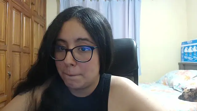 Venus cat  online show from 1, 12, 2025