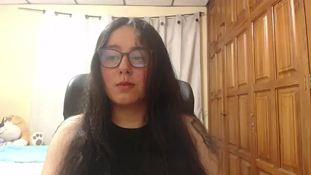 Snapshot of Venus_cat_ chatting on 12, 6, 2026 Venus cat online show from 12, 6, 2026