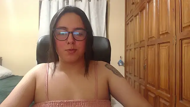 Venus cat  online show from 22, 2, 2026