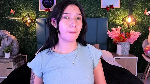 Rubyvixxen  online show from 29, 11, 2025