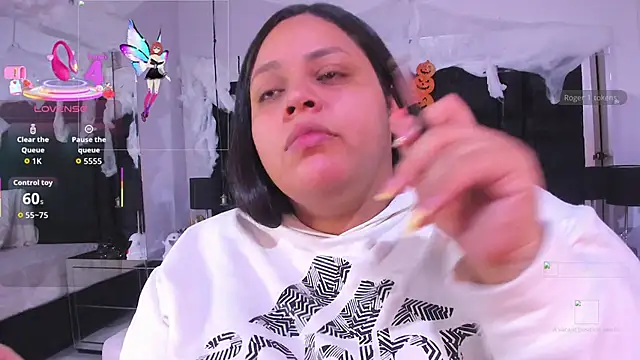 MayaCurvy online show from 23, 10, 2025