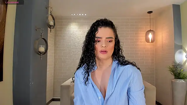 KylieJenkins online show from 19, 11, 2025