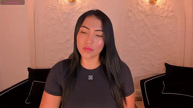 NatalieLewis online show from 27, 4, 2026