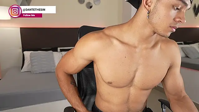 DanteeStone online show from 9, 10, 2025