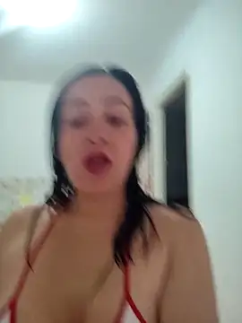 LindaSalo33 online show from 26, 11, 2025