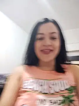 LindaSalo33 online show from 14, 10, 2025