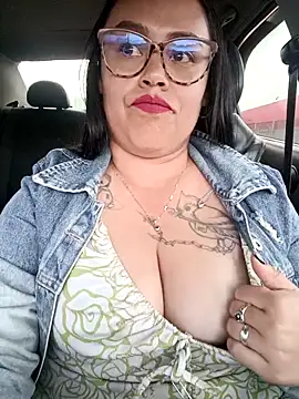 Snapshot of Italia_12 chatting on 21, 10, 2025 Italia 12 online show from 21, 10, 2025