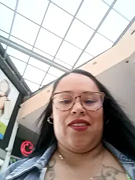 Snapshot of Italia_12 chatting on 14, 11, 2025 Italia 12 online show from 14, 11, 2025