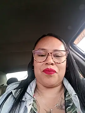 Snapshot of Italia_12 chatting on 6, 11, 2025 Italia 12 online show from 6, 11, 2025