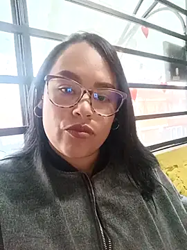 Snapshot of Italia_12 chatting on 3, 10, 2025 Italia 12 online show from 3, 10, 2025