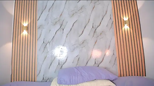 PiaGelvez online show from 19, 12, 2025