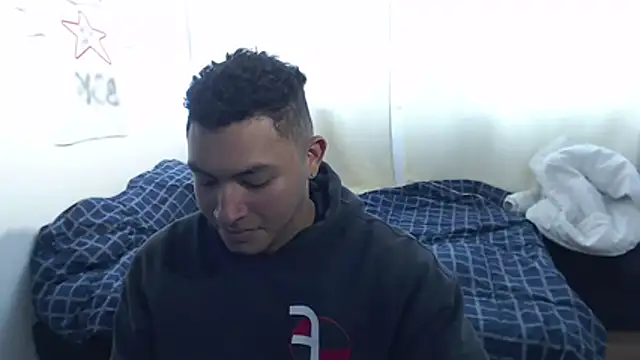 Ander Wolf online show from 8, 10, 2025