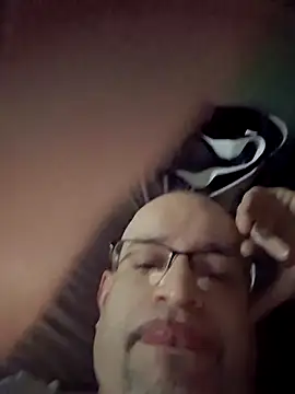 Curious9884 online show from 12, 3, 2026