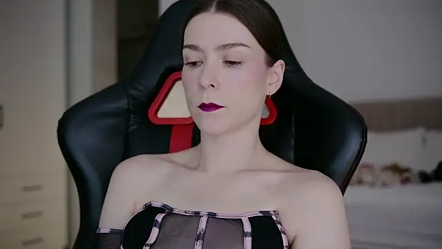 WowHelloAlice online show from 23, 4, 2026