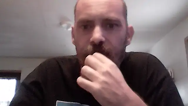 crazyheratic8 online show from 8, 11, 2025