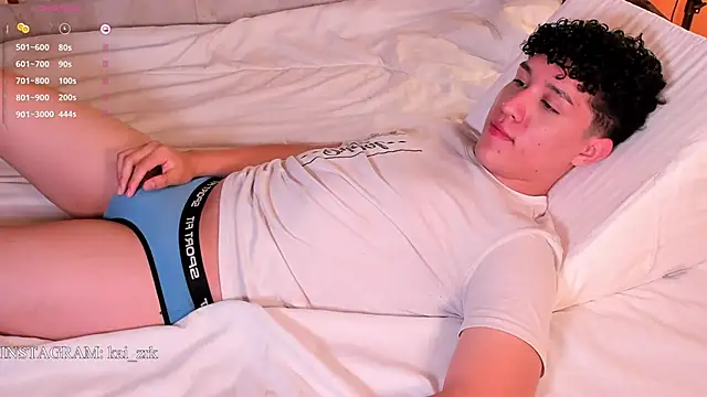 Snapshot of kai_zareck chatting on 30, 10, 2025 kai zareck online show from 30, 10, 2025